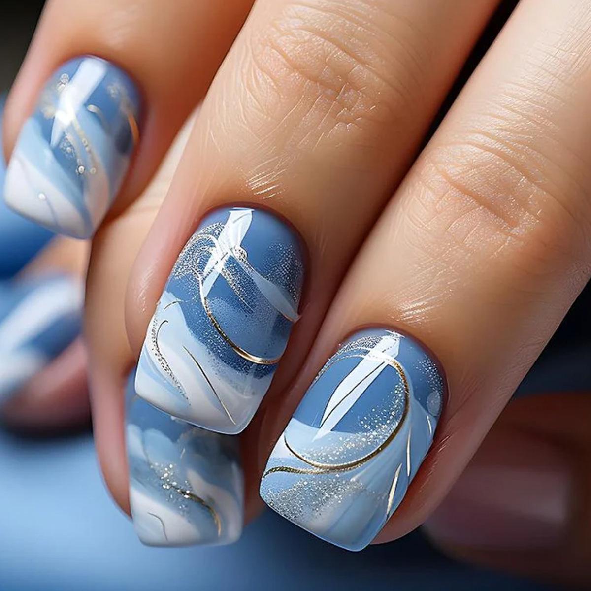 Fresh Blue & White Gradient Short Square Detachable False Nails with Irregular Lines Glue-On