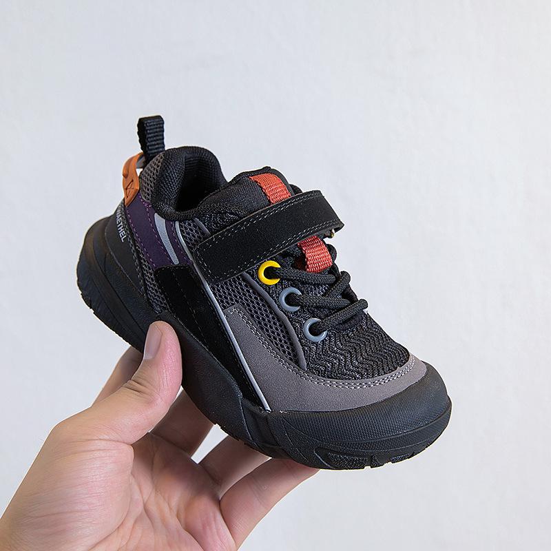 

Children s sports shoes 2025 spring new girls shoes women s treasure mountaineering shoes older children s spring boys casual shoes 26-30 yards one hand shot 5 pairs
