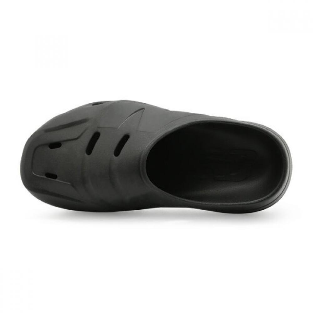 New Balance Unisex 5501 Clogs Black