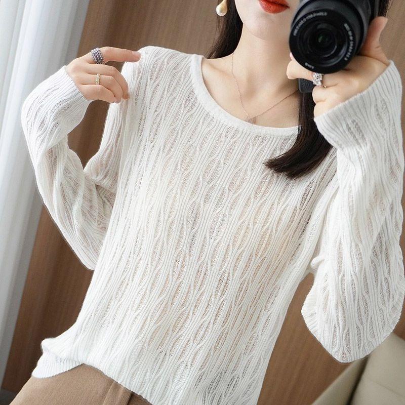 Fashionable Round-neck Knitted Sweater for Women In Autumn and Winter Thin Cut-out Sweater Loose Long-sleeved Pullover