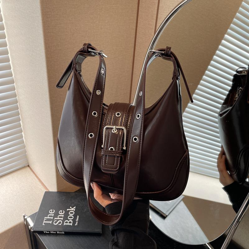 Premium bag women's large-capacity new autumn and winter retro shoulder messenger bag commuter dumpling bag