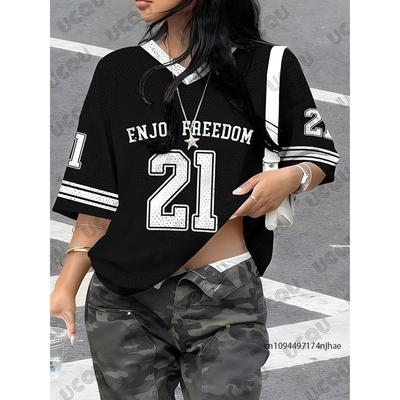 Camiseta Negra Nueva de Verano Disfruta de la Libertad 21 Estampado Para Mujer Cuello en V Manga Corta Deportiva Camiseta de Fútbol Y2K Suelta Oversize