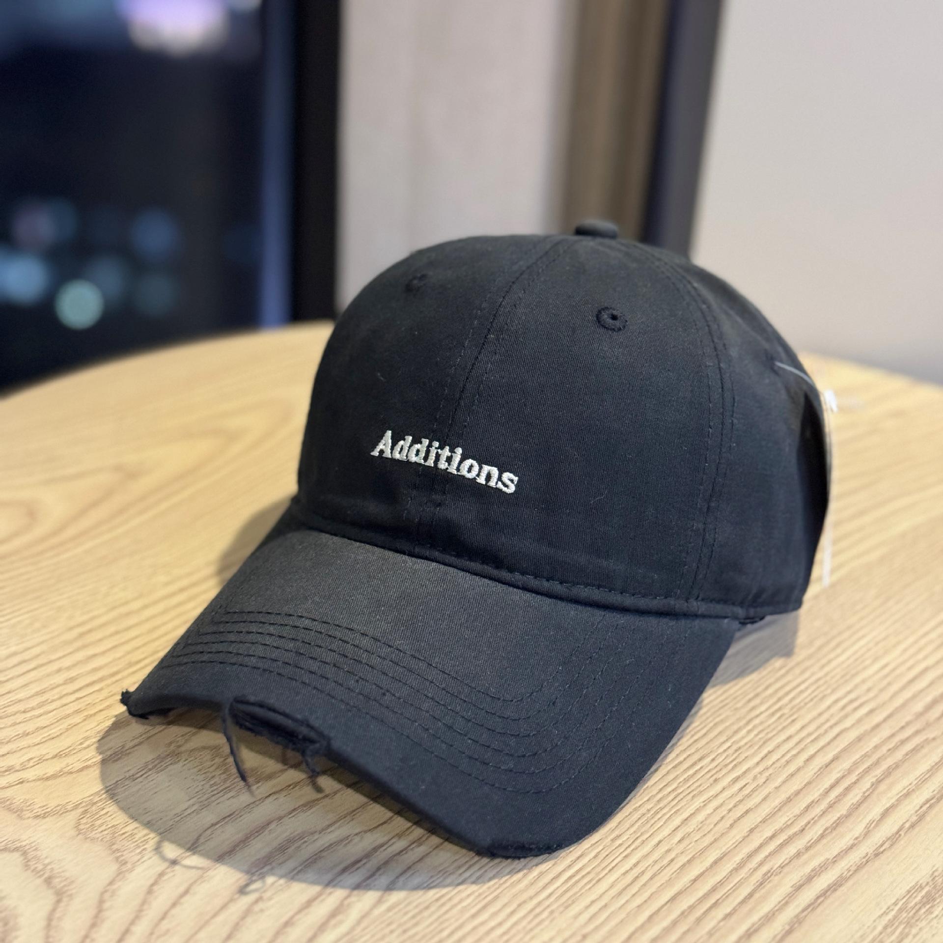 

New women s baseball cap2026Sun-protective baseball cap for spring and summer, soft top, makes the face appear smaller, wide brim, deep crown Adult54-60Adjustable чёрный