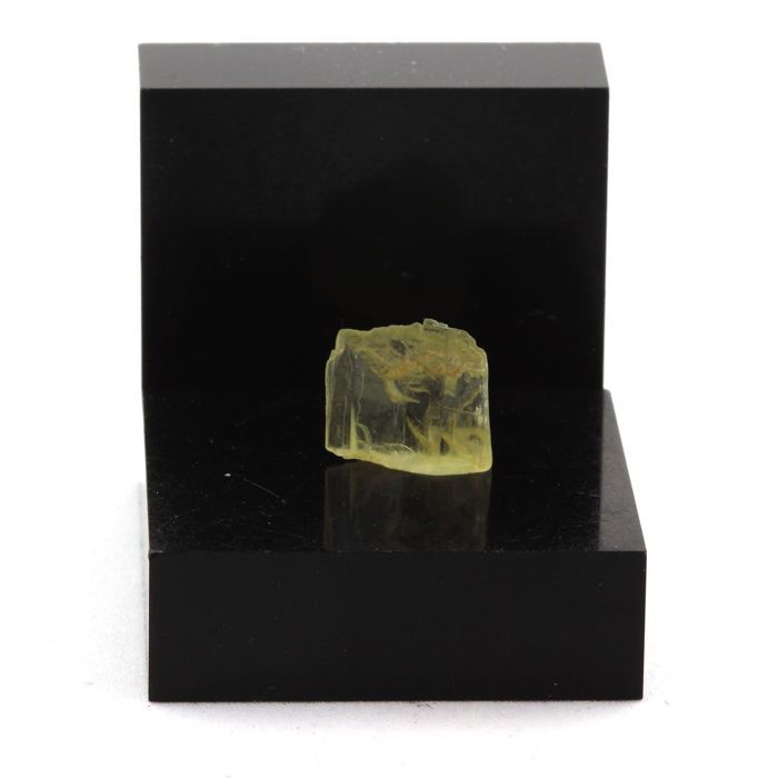 Pierres et Minéraux. Spodumene Hiddenite. 3.98 ct. Konar Province, Afghanistan.