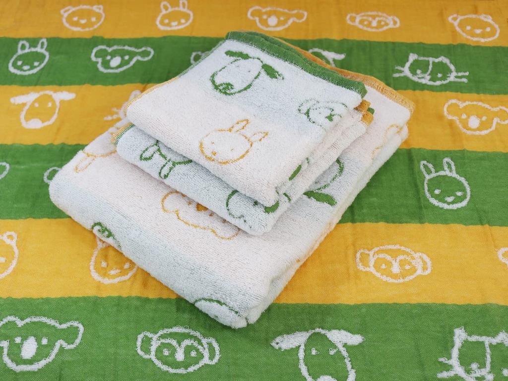 Seigan Swaddle Baby Japanese Pure Cotton Baby Pile Gauze Towel Yellow 70 x 70cm Colorful Animal YE Approx. ACCA-250