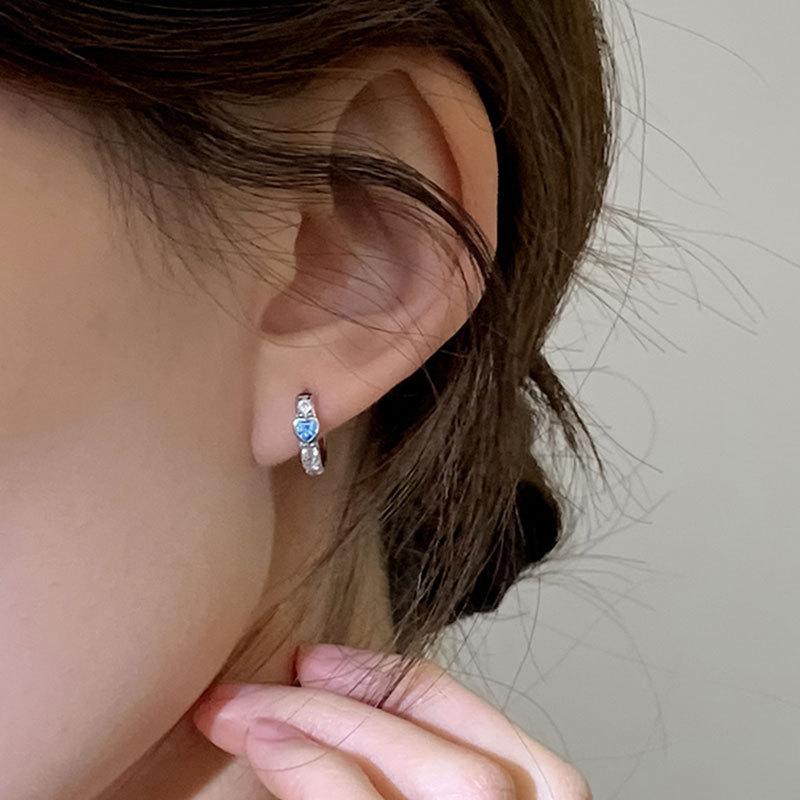 High-end Design for Women's Sky Blue Fresh Earrings
