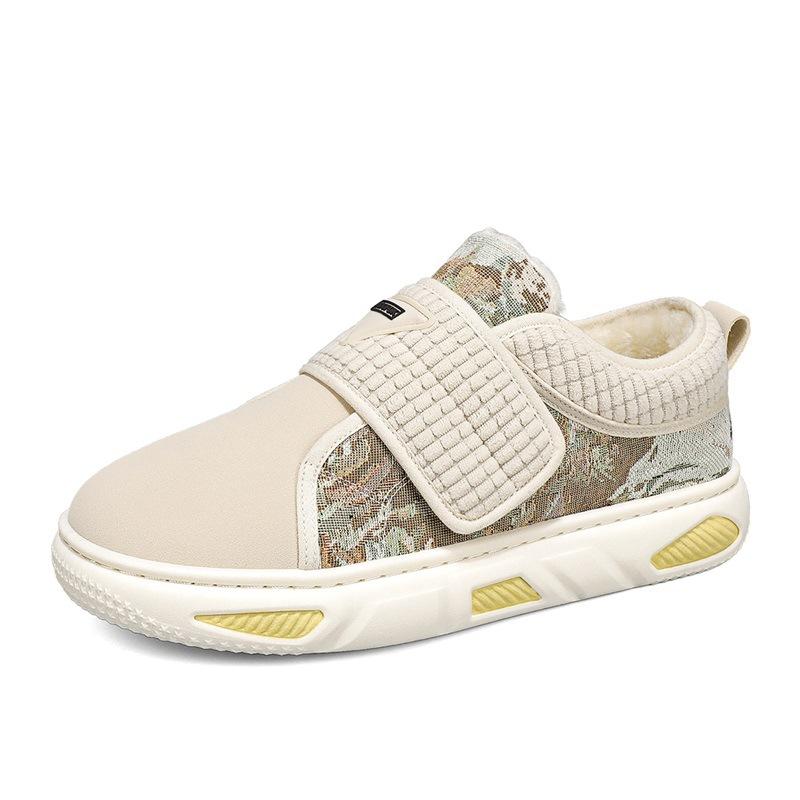 

Low-top shoes men s winter velvet warm cotton shoes men s Velcro thick-soled fur integrated non-slip snow boots 44 бежевый