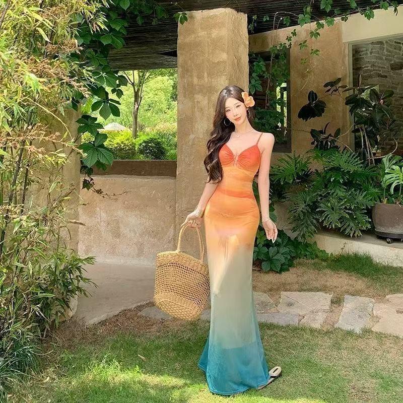 Holiday Vacation Wind Dopamine Beautiful Island Vacation Atmosphere Gradual Change Color Sunset Tie Dye Mesh Suspender Dress