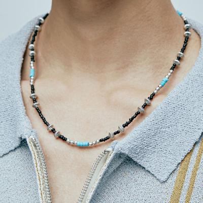 KND Turquoise & Hogan Beads Necklace