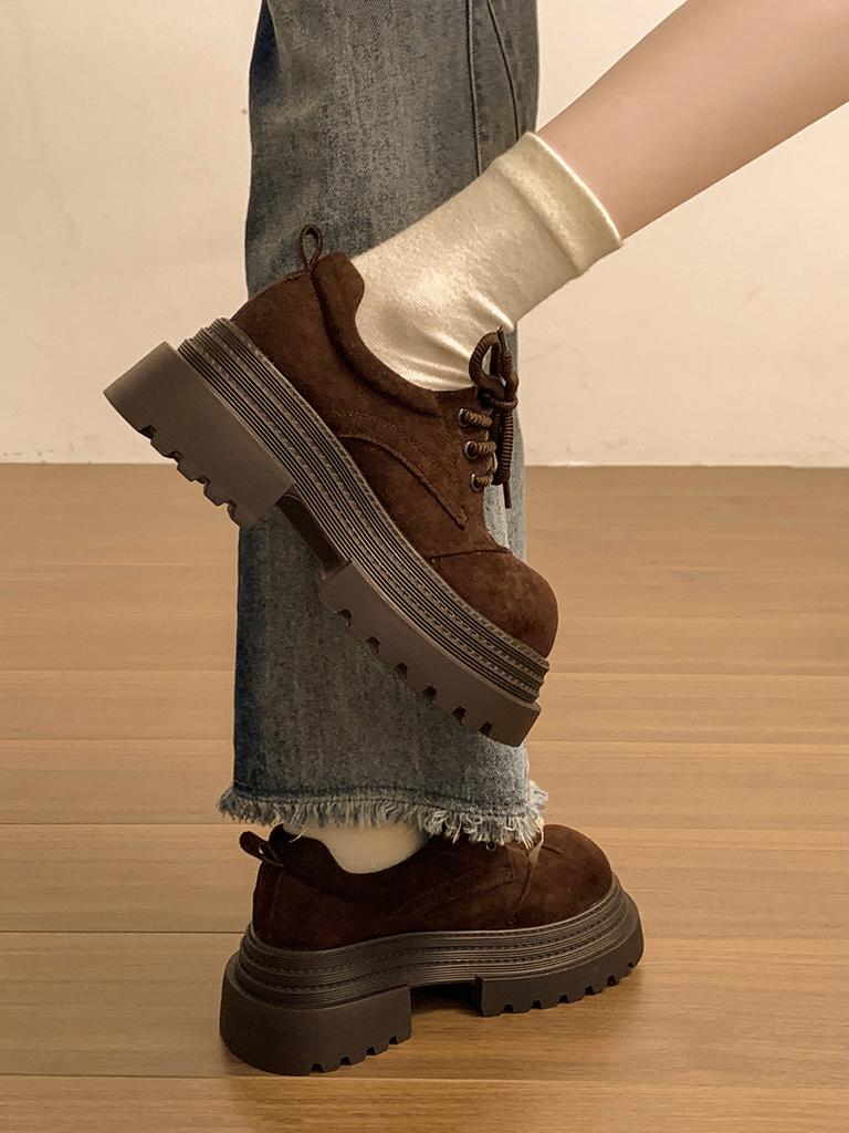 Retro Brown British Style Platform Small Leather Shoes Women's 2025 New Autumn Skirt Versatile French Deep Mouth Single Shoes