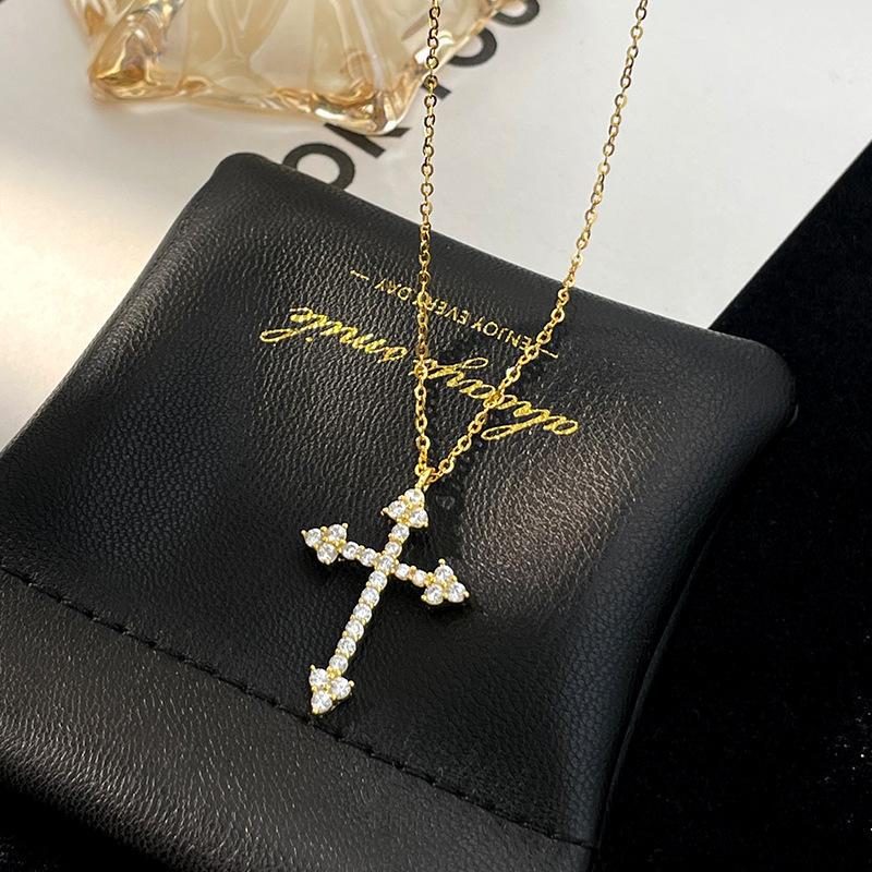 

Ожерелье-крест Banyan Tree S925 из серебра с цирконием для женщин - простая корейская цепочка с подвеской из бриллиантов на ключицу NS989 золотой
