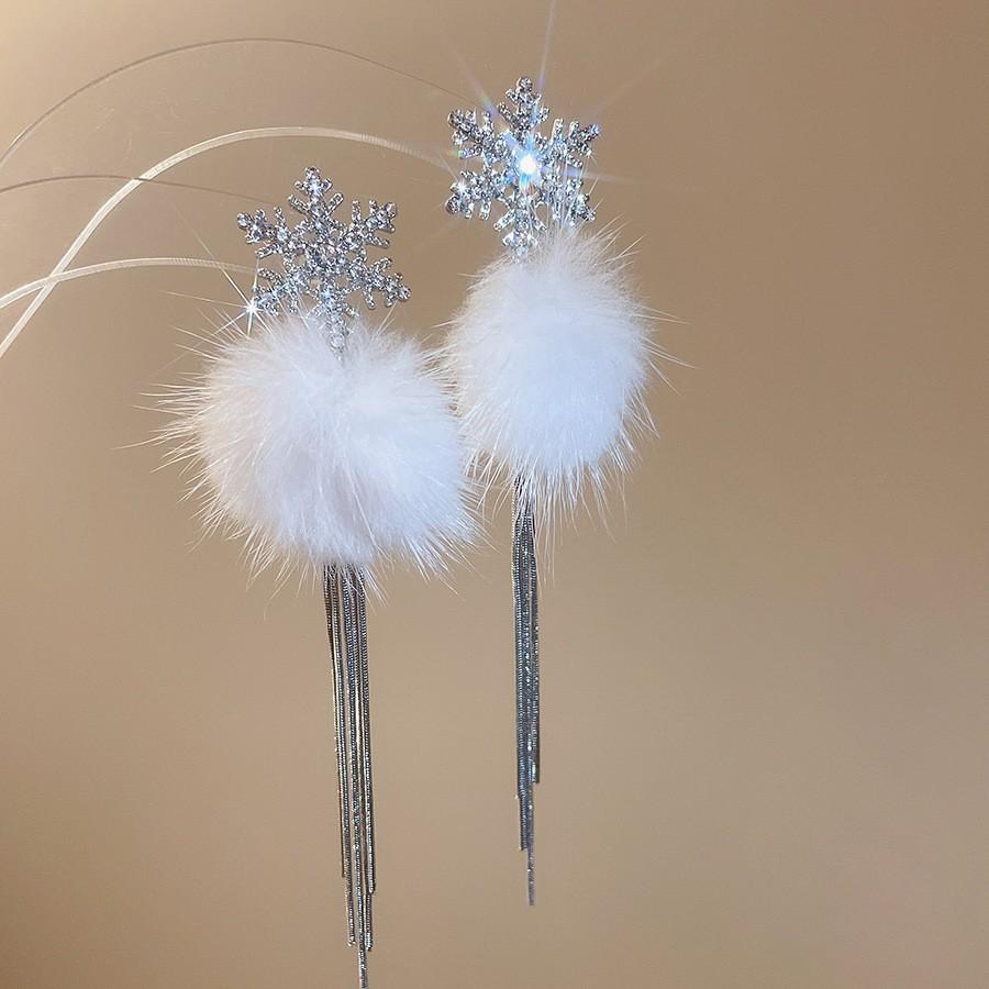 Cold wind super flash zircon snowflake fireworks stud earrings temperament versatile earrings earrings