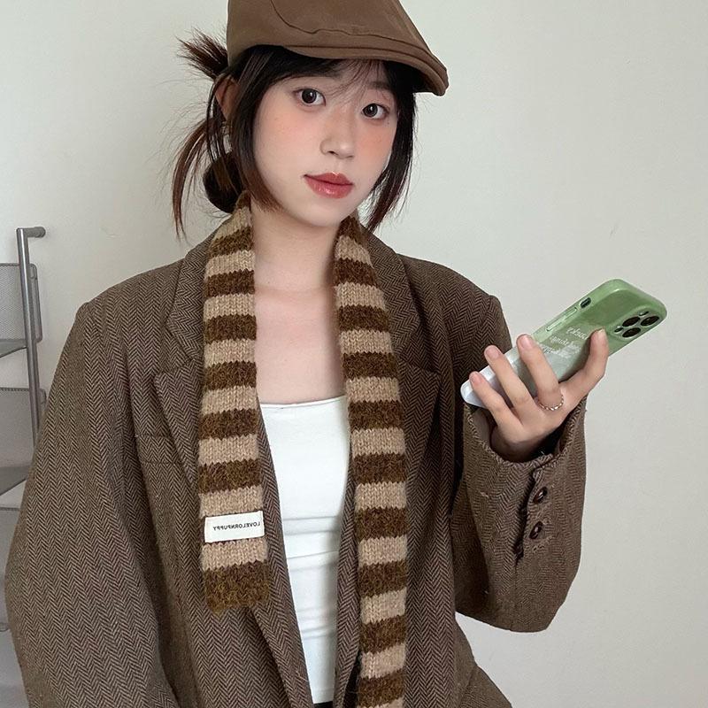 American Artistic Striped Sweet & Spicy Fashionable Women's Scarf for a Stylish Autumn & Winter Look