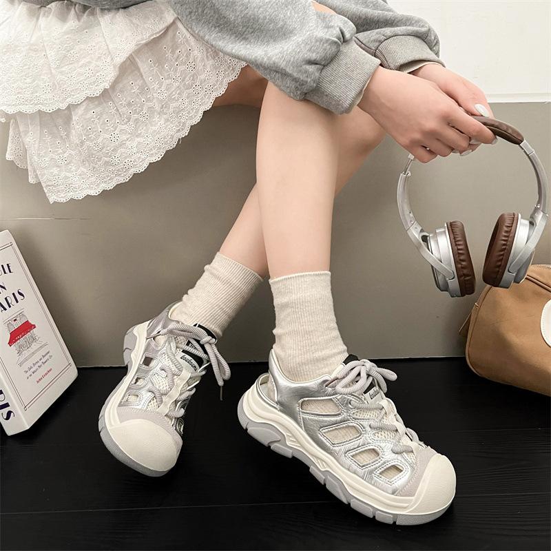 Big Head Ugly Cute Hollowed Bag Head Roman Sandals Women's 2025 New Thick-soled Breathable Outdoor Sports Hiking Shoes