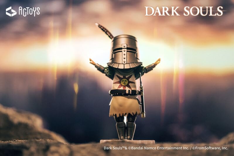 Emu Toys Dark Souls Figura de Ação Deformada Guerreiro da Figura de Ação Solaire, Sol, PVC/ABS Pintado Pré-pintado