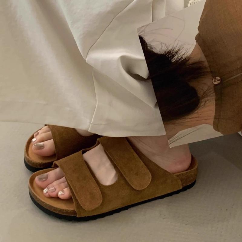 Velcro thick-soled slippers women's summer wear flat-bottomed Boken ugly cool slippers tide