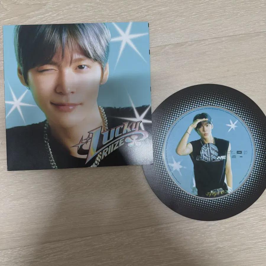 

RIIZE Лимитированный альбом Lucky Eunseok Private Edition