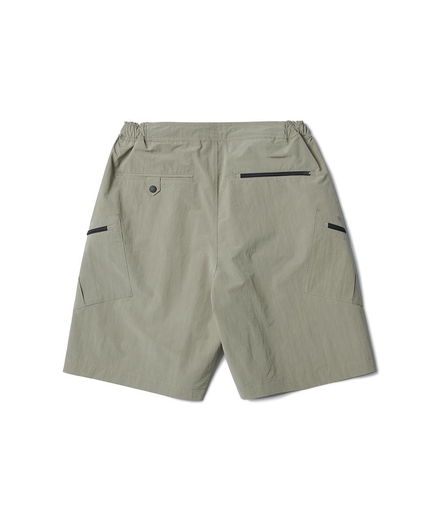 Lamolaeng Pleated Runner Shorts Misty Gray