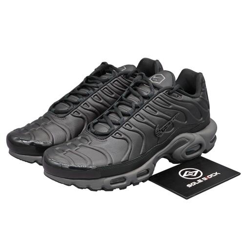 

Nike Air Max Plus Premium Париж - HJ4519-200 EU 41 чорний