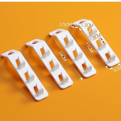 Multifunctional Plastic Hanger Hook Connector - Stackable and Space-saving Clothes Hanger (Available In 1, 2 or 4 Pcs)