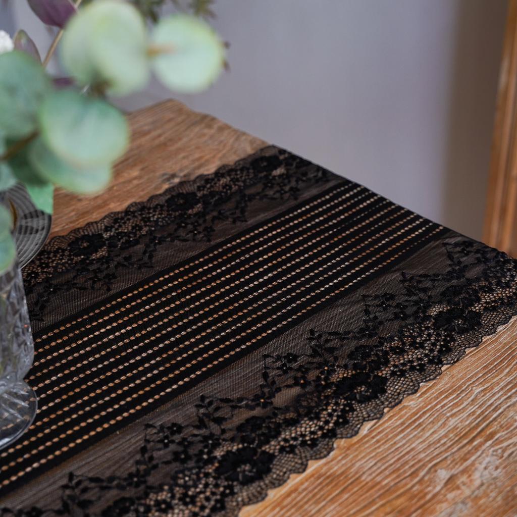 White Lace Table Runner Romantic Semi-Sheer Embroidery  for Dining Table Wedding Party Home Decor Accessories