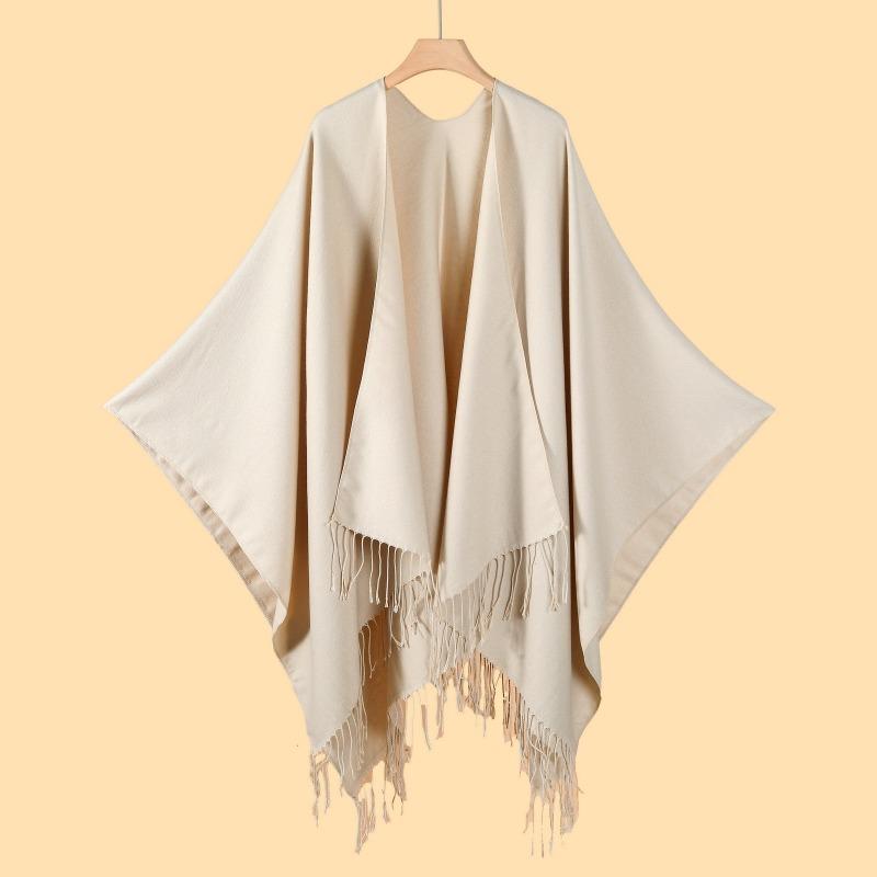 Street women's scarves are versatile in autumn and winter, air-conditioned rooms are warm and dual-purpose, monochrome fringed shawl cape