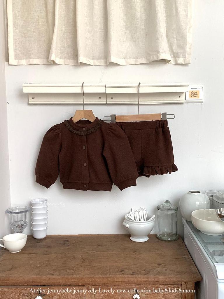 Koreański dwuczęściowy zestaw dla dzieci Jenny: Jesienny Kardigan i Stylowe Szorty dla Dziewczynek
