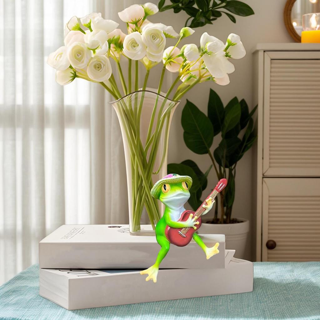 Flower Pot Frog Figurine Small Rock Frog Resin Decoration Landscape Decoration Decorative Animal Figurine For Backyard Living