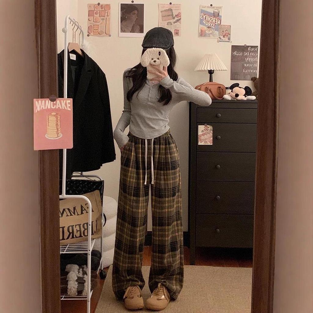 Women's Korean Style High Waist Plaid Wide Leg Pants - Retro, Loose, and Slimming for Spring & Autumn