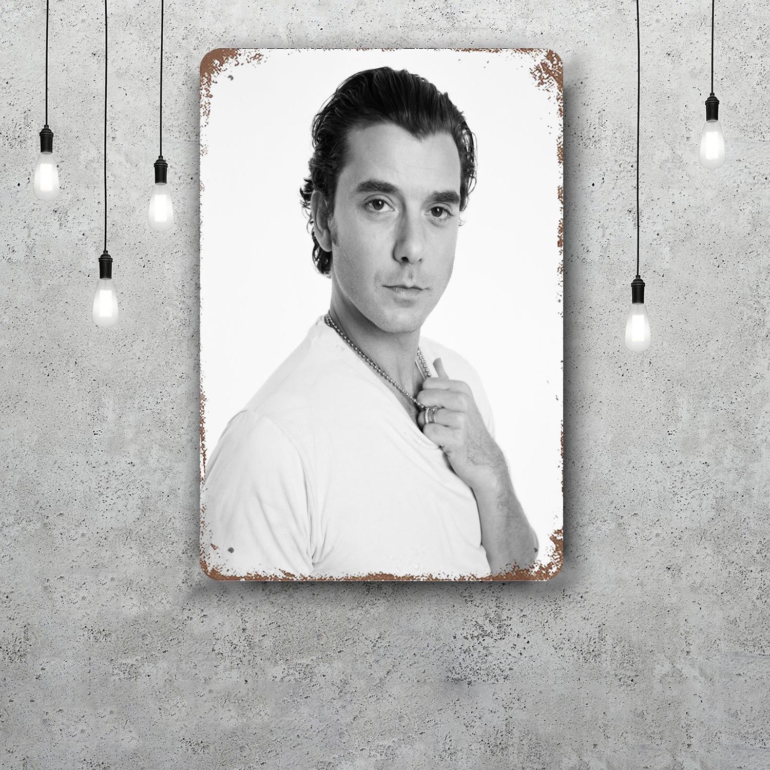 

Gavin Rossdale Classic Poster Rusty Metal Plaque Retro Decorative Plate Bar Man Cave Garage Club Metal Sign Wall Decoration 20x30cm（7.8x11.8inch）