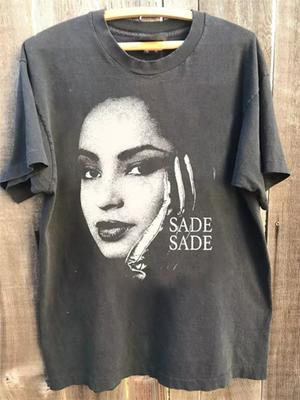 Sade Love Deluxe Album T-shirt Tee Mannen En Vrouwen Maat S-5XL EE112 Unisex T-shirt