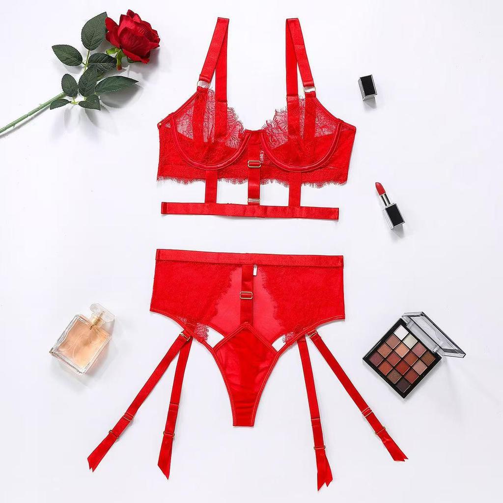Lace Underwire Sexy Three-Piece Lingerie Set with Slit