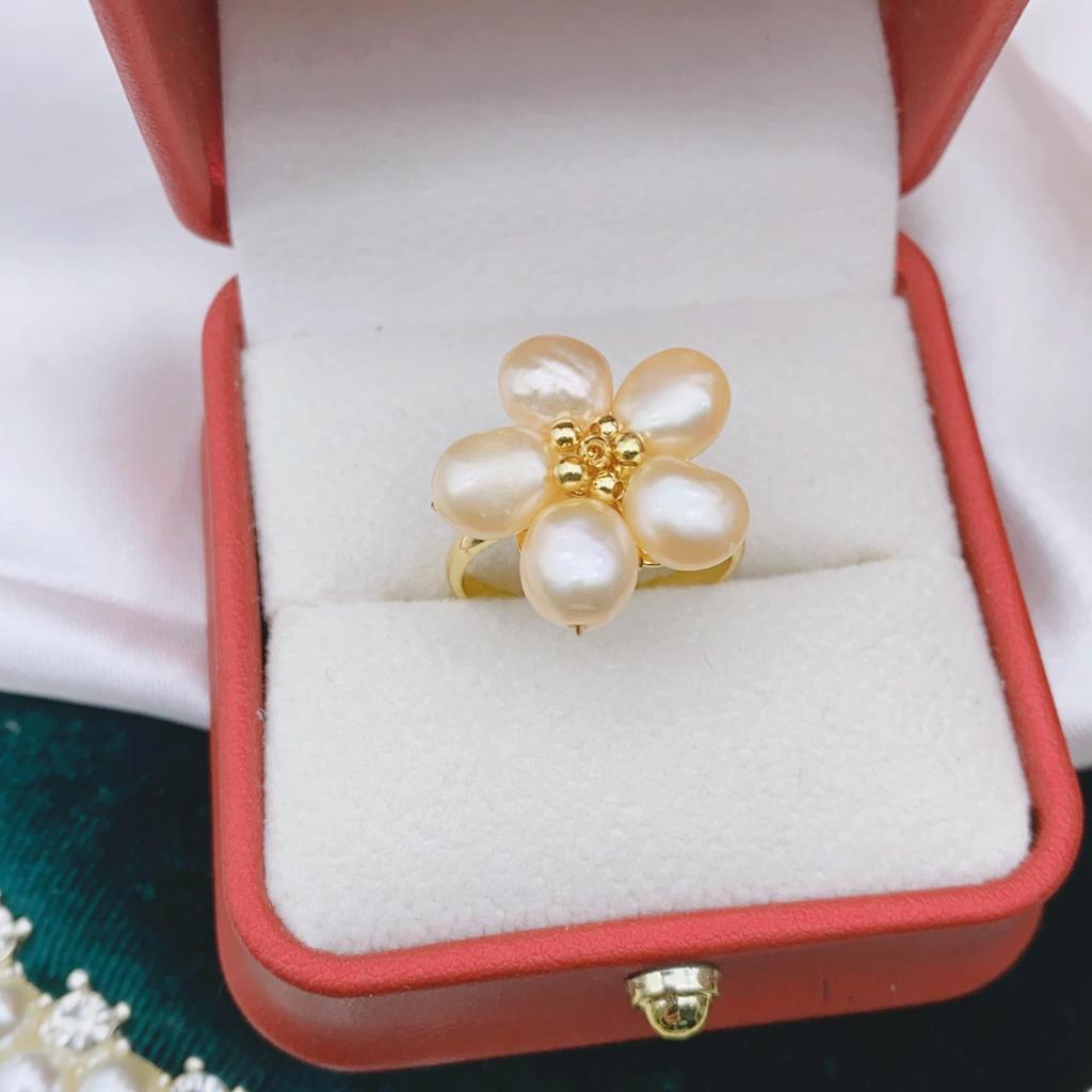 Elegant Handmade Woven Pearl Five-Petal Flower Ring