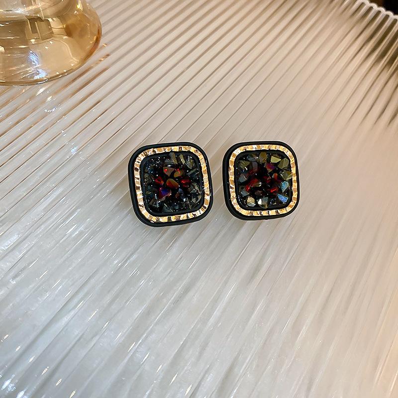 Black Enamel Oil Drop Butterfly Earrings Retro Versatile High-end Stud Earrings Niche Earrings Women