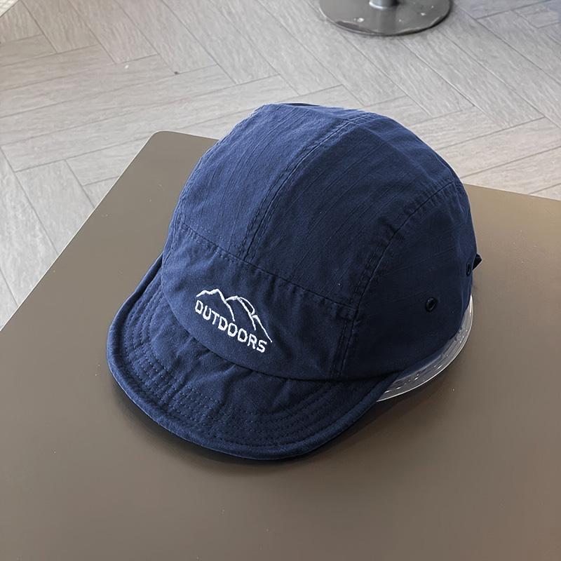 

Summer Baseball Cap Men Women Sunshade Outdoor Mountaineering Visor Hat Short Brim Anti-UV Hiking Camping Duckbill Travel Hat темно-синього кольору