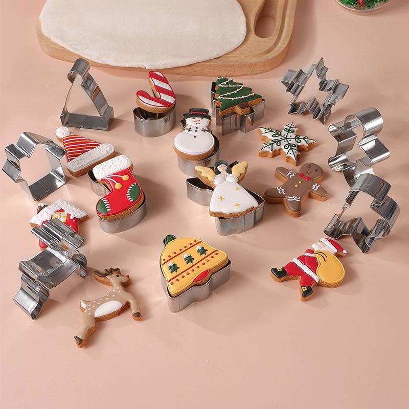 12-Piece Christmas Series Biscuit Mould 2025 Color Boxed Stainless Steel Baking Tool