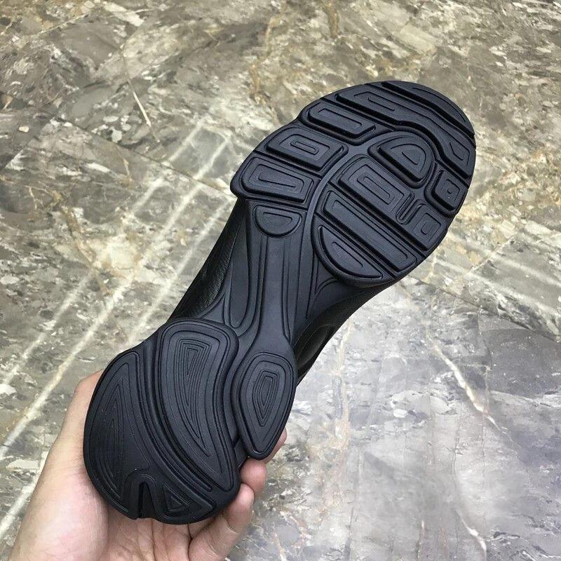 Unisex Mesh Walking Sneakers Breathable Lightweight Upper Cushioned Non Slip Sole For Travel Outdoor Daily Summer Casual Wear