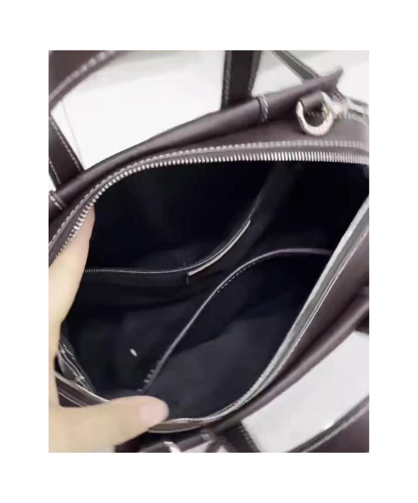 2024 Women's Retro Cowhide Shoulder Messenger Bag - High-End, Large Capacity Commuter Handbag