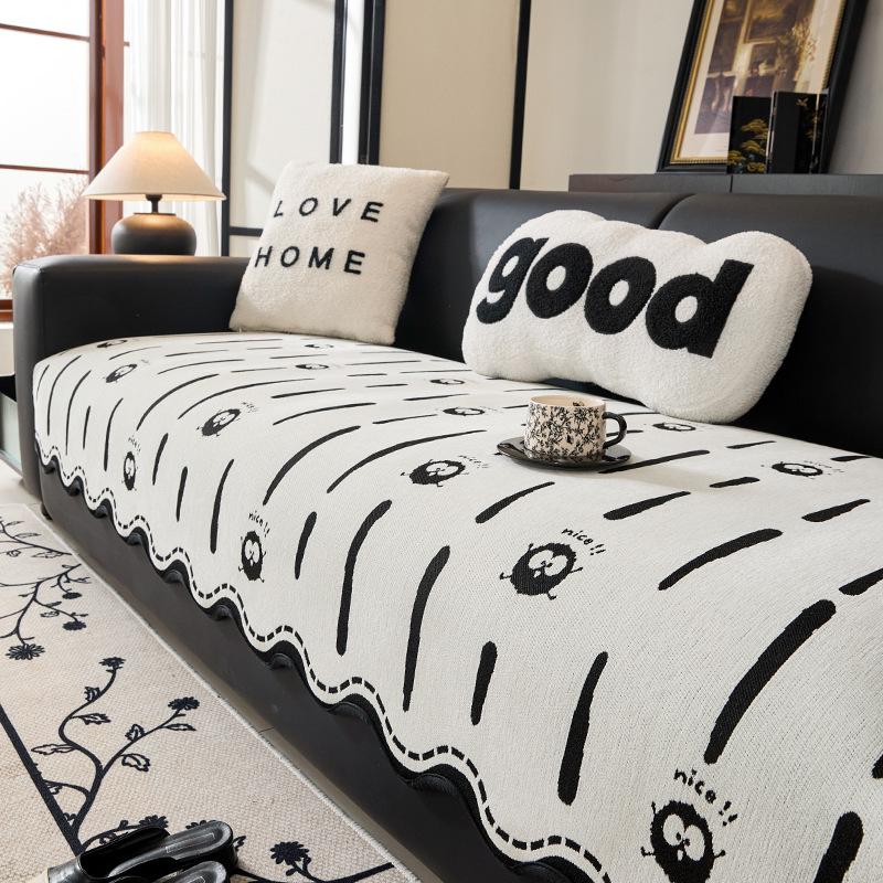 

Anti-Cat Scratch Special-Shaped Straight-Breasted Leather Sofa Cushion Is Universal In All Seasons New Non-Slip Advanced Irregular Seat Cushion 90*70cm