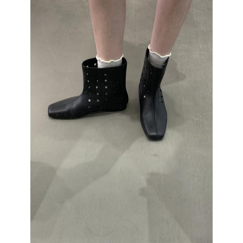 Sheepskin version~ Design sense leather wide tube western boots women's retro hollow boots breathable inner height increasing short boots net boots