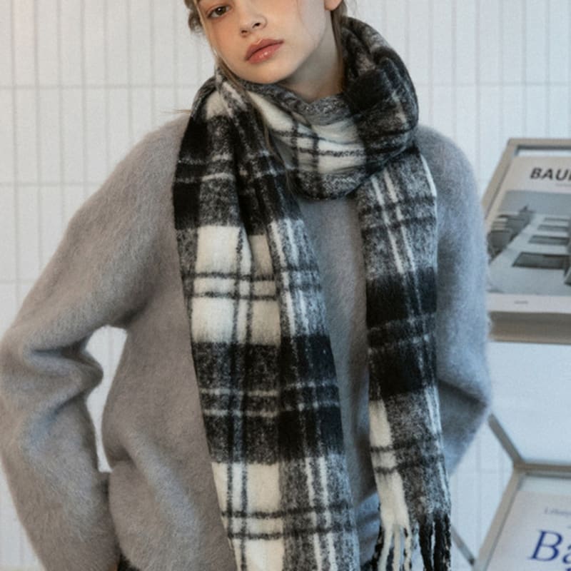 Tatiana Shadow Plaid Wollmischschal MF8127