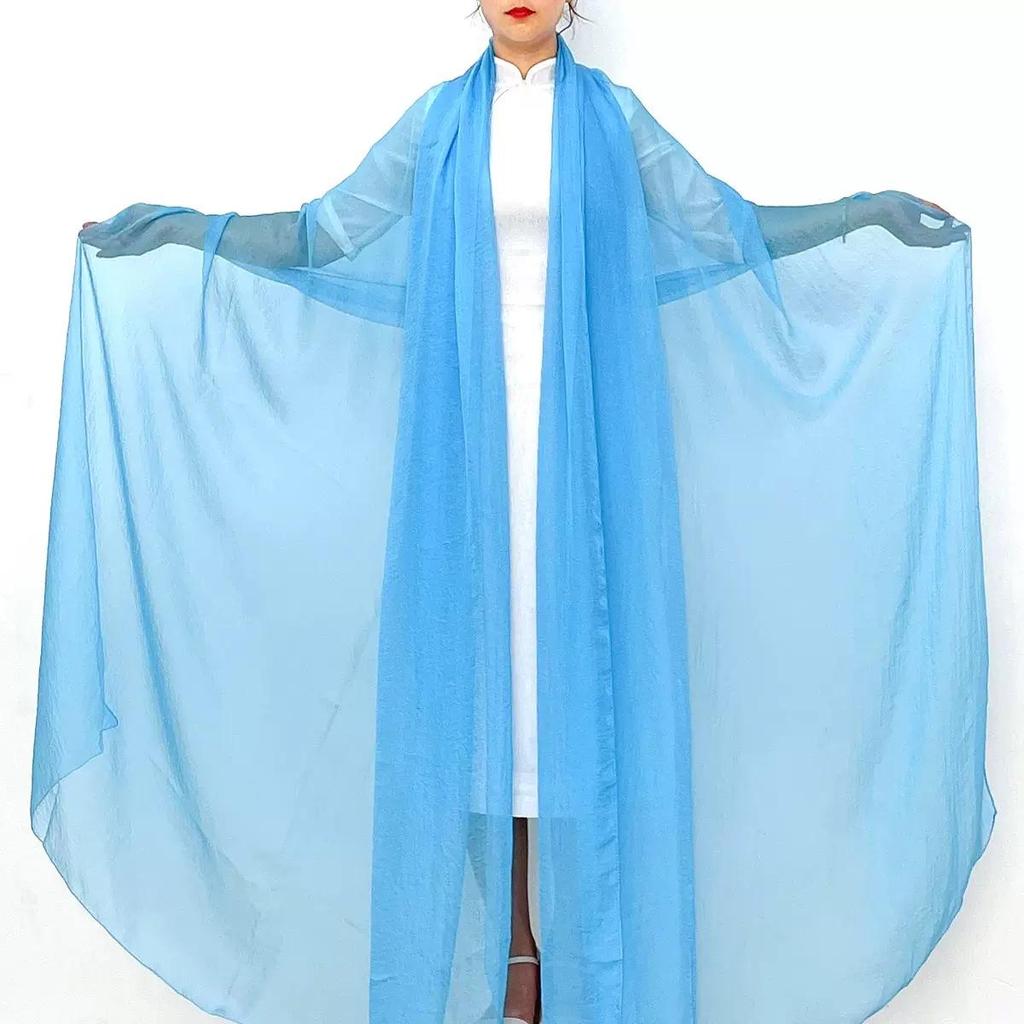 Velký červený hedvábný šátek v korejském stylu: Jednobarevná šála pro ženy, ochrana před sluncem a teplo