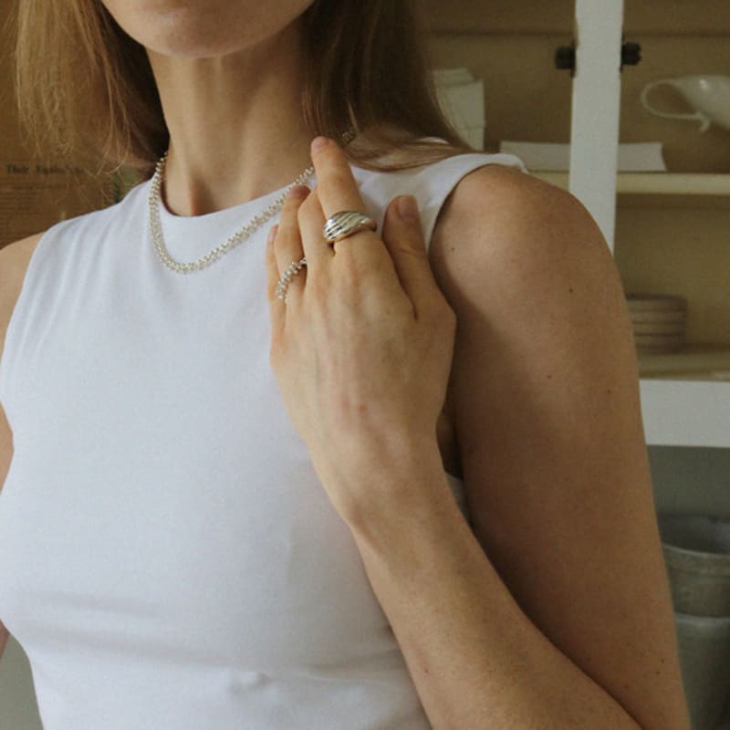 STUDIO LEIGH SHELINE RING