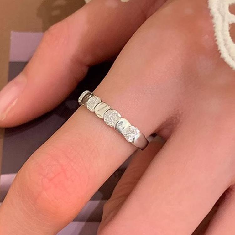 

PANJBJ 925 Sterling Silver Geometry Love Heart Ring for Women Hollow Out Line Design Jewelry Gift Dropshipping