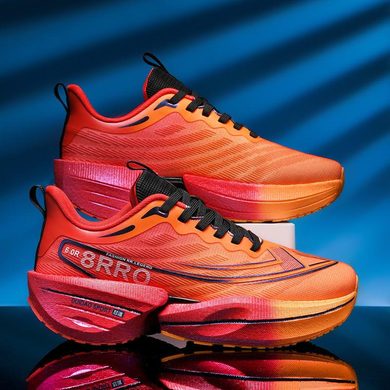 

Friction sound real explosion soft sole couple racing running shoes men and women shock absorption rebound student casual carbon board sports shoes 44