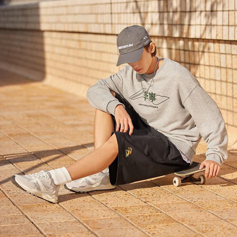 Li Ning Sports Fashion Series Simple Breathable Comfortable Skin-Friendly Solid Color Knitted Embroidered Casual Shorts Men Shorts Black AKSU699-1