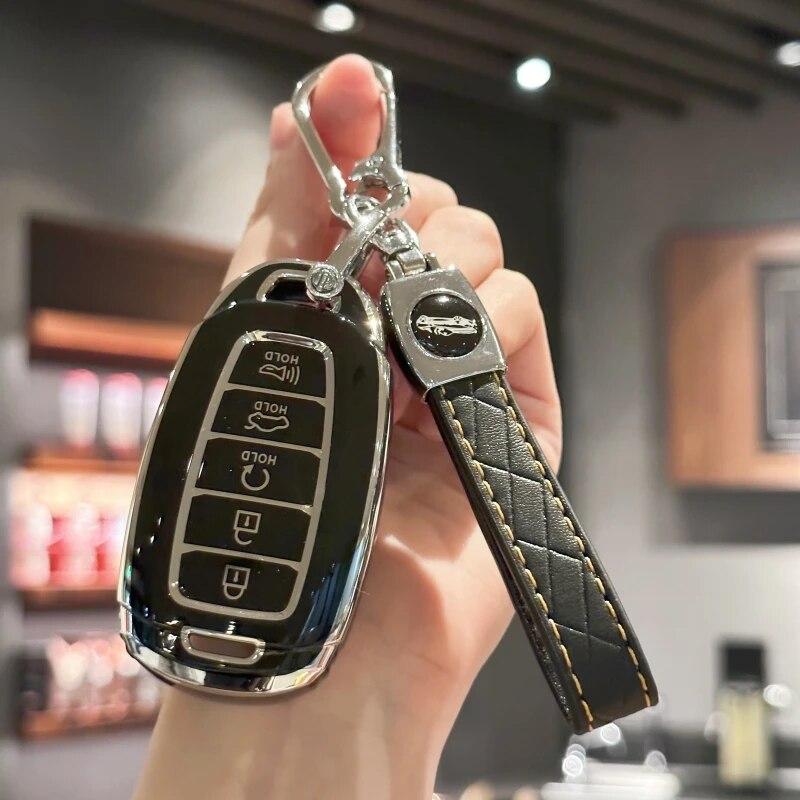 

Чехол-брелок с кожаным ремешком для Hyundai Palisade 2023 Elantra GT Santa Fe, мягкий чехол для смарт-ключа из ТПУ, полная защита