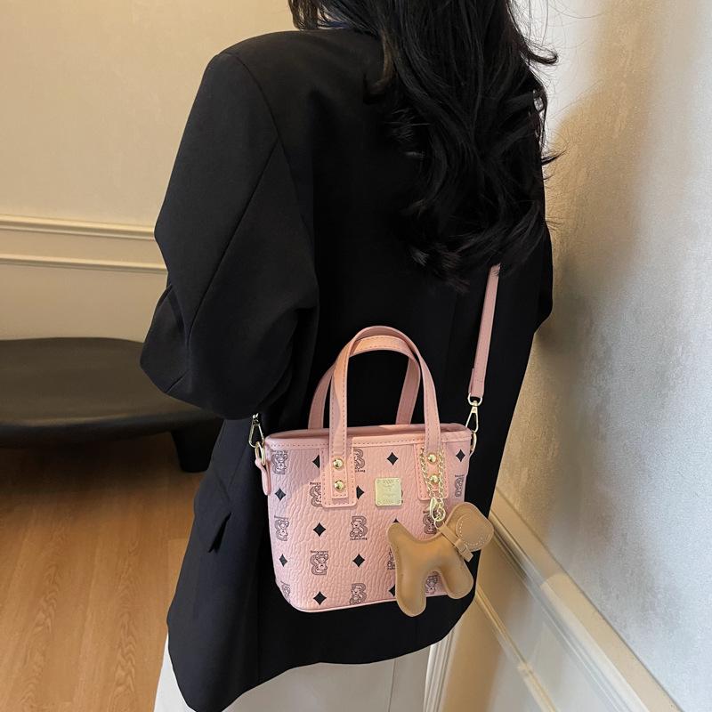 Ieșind geantă mică pentru femei 2025 nouă la modă populară de înaltă calitate geantă de umăr navetistă messenger geantă găleată