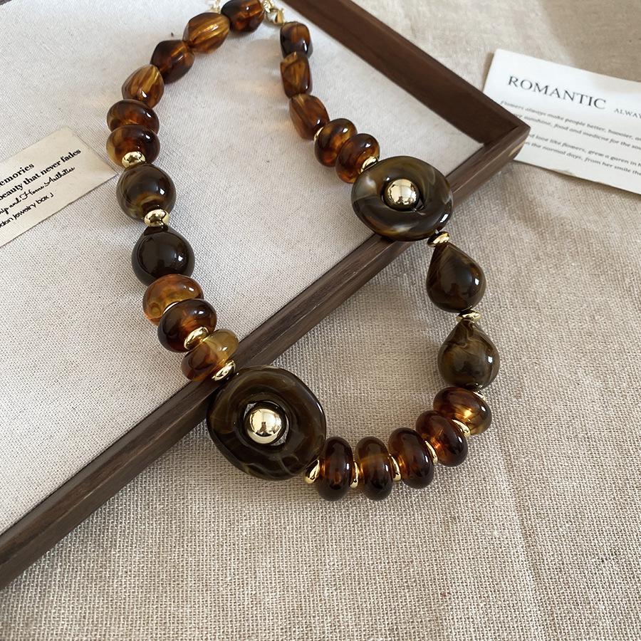 Europäische Retro Geometrische Perlen Edelstahl Choker Halskette