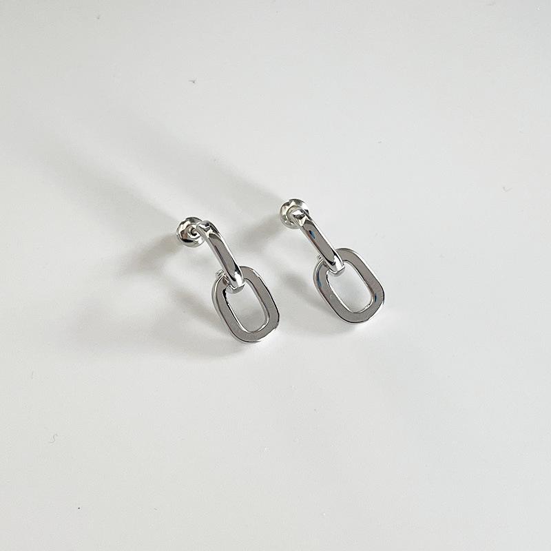 

Цепные геометрические серьги женские милые простые серьги корейской версии 2025 новые серьги-гвоздики женские изысканные